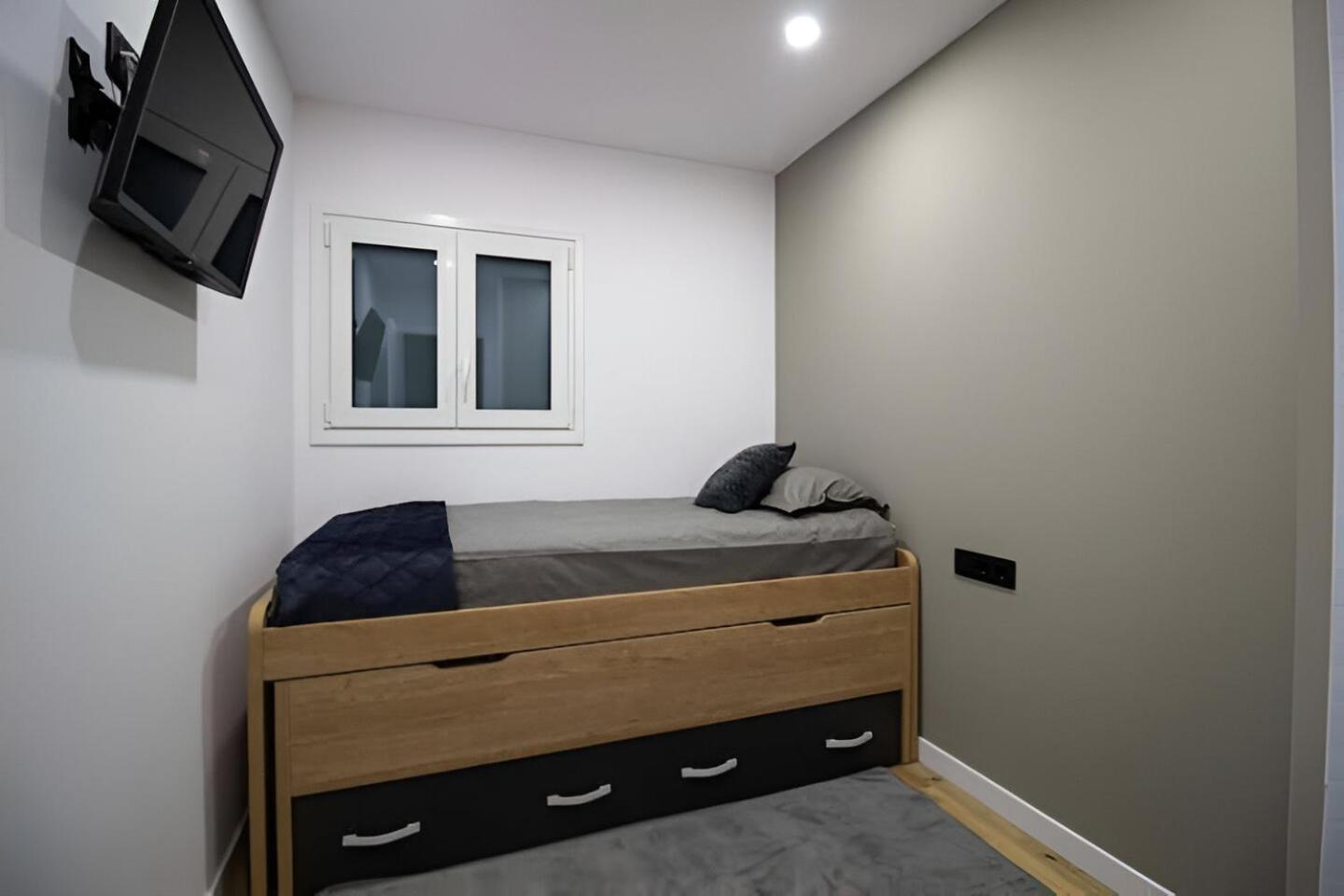 Apartamento Moderno A 5 Min Del Funicamp, 1-2 Ενκάμπ Εξωτερικό φωτογραφία